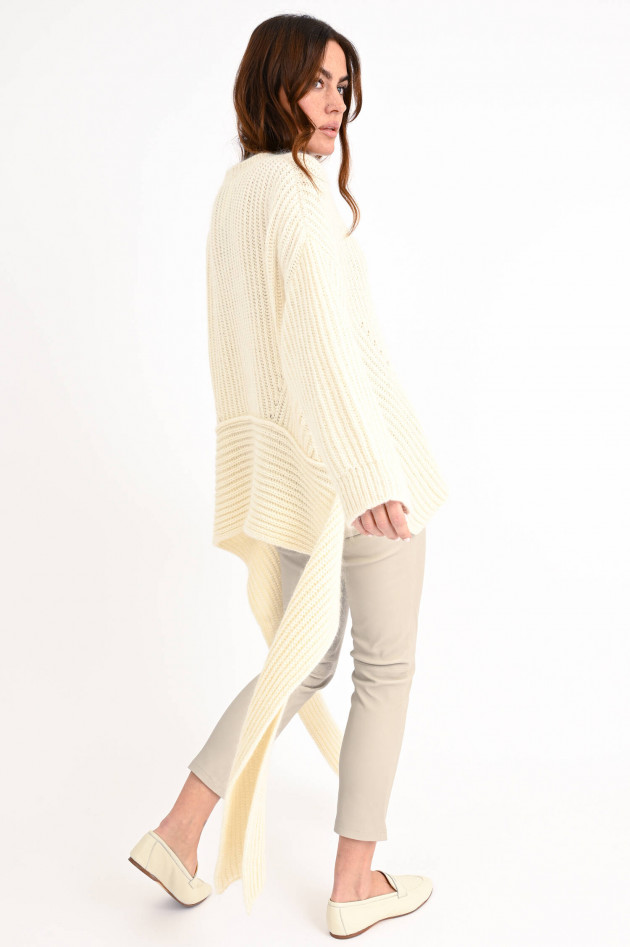 Fabiana Filippi Oversized Strickpullover mit Gürtel in Creme