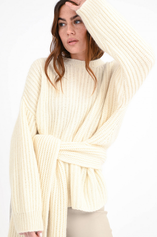 Fabiana Filippi Oversized Strickpullover mit Gürtel in Creme