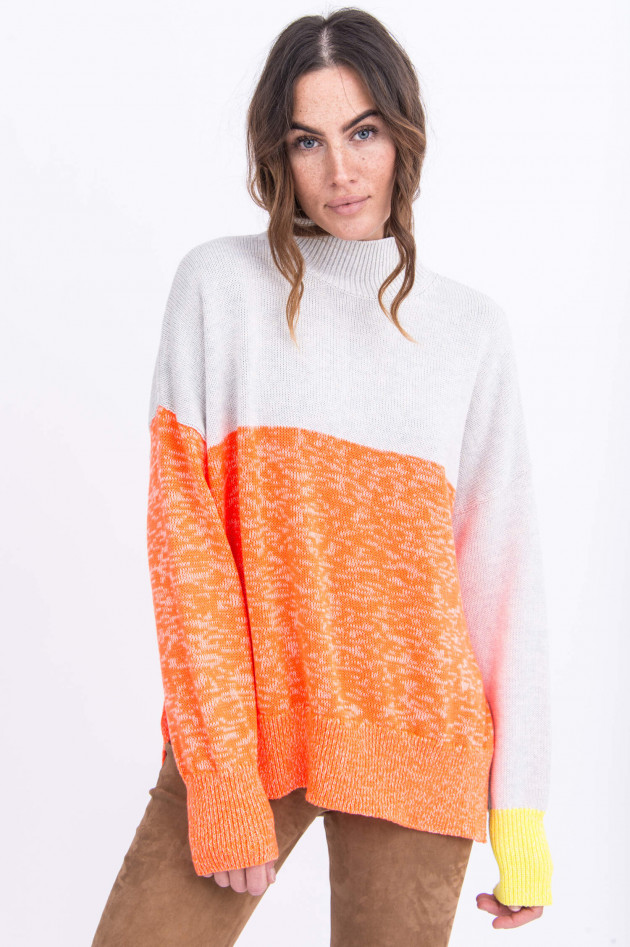 French Connection Oversized Turtleneck-Pullover in Beige gemustert