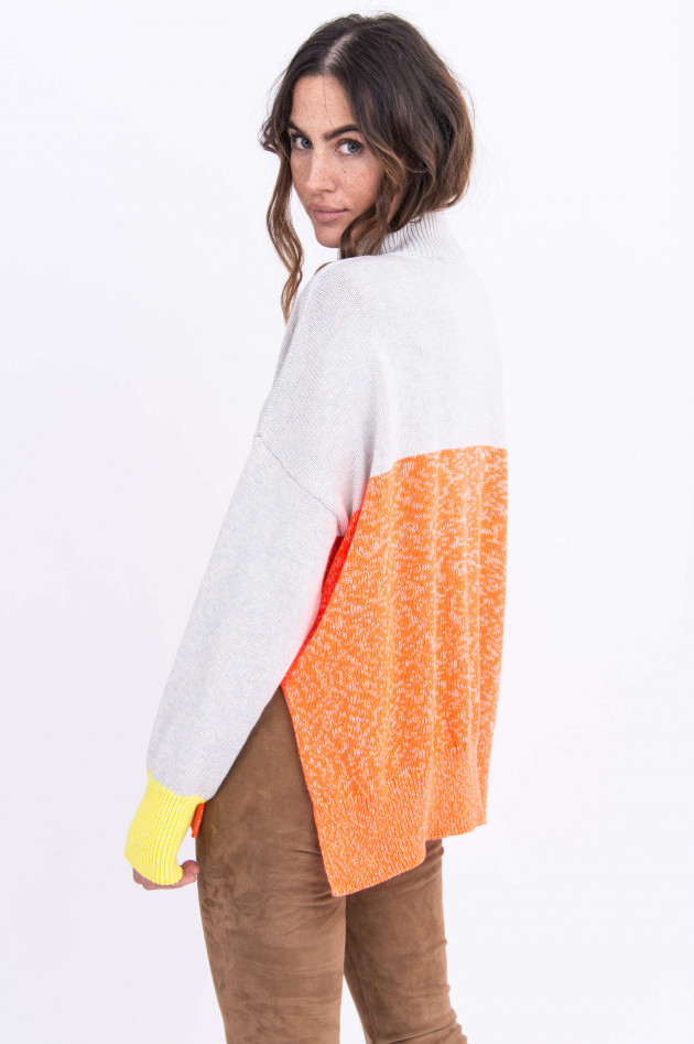 French Connection Oversized Turtleneck-Pullover in Beige gemustert