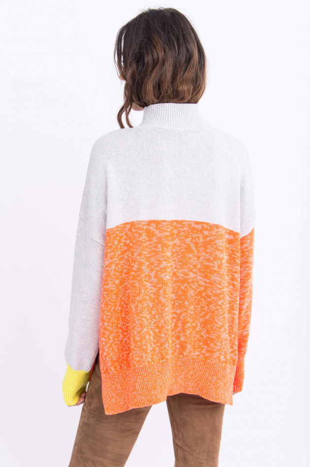 French Connection Oversized Turtleneck-Pullover in Beige gemustert