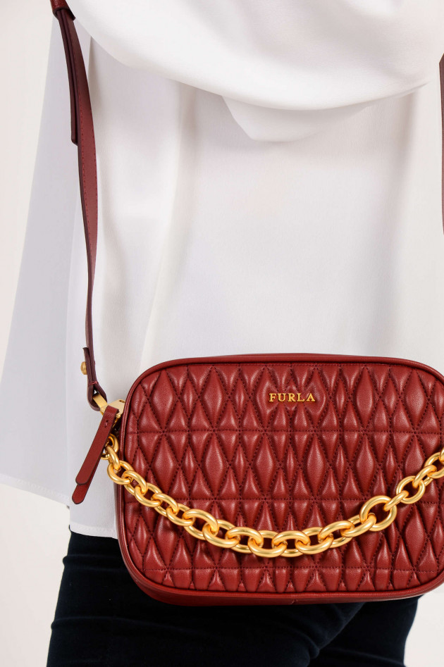 Furla Tasche mit gestepptem Leder in Bordeaux