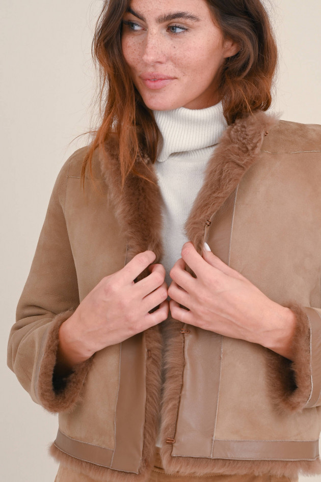 Furry Pelzjacke NINA in Camel