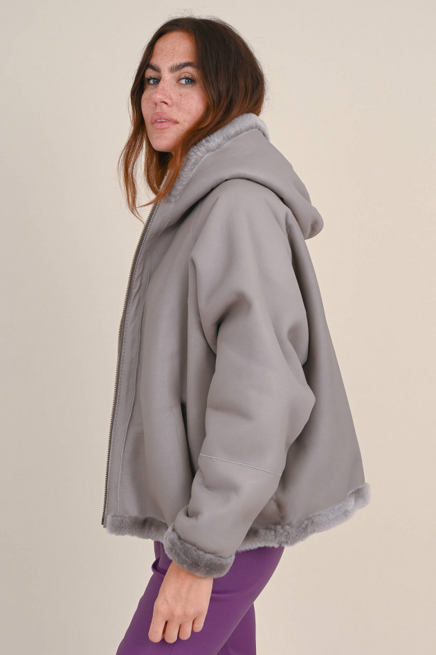 Furry Pelzjacke AURORA in Stone