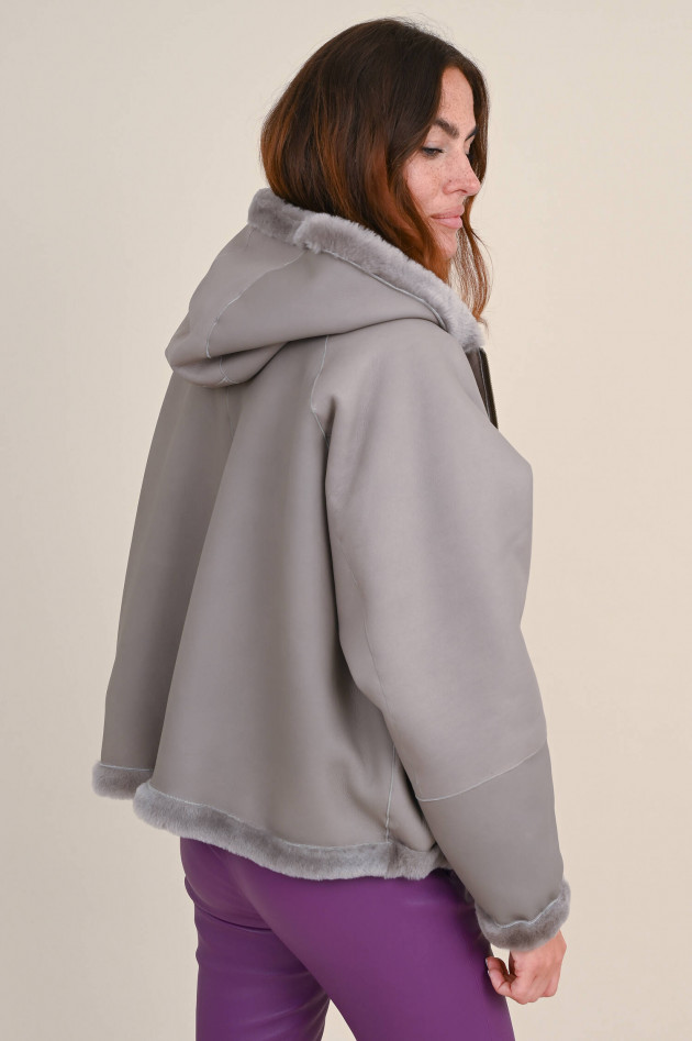 Furry Pelzjacke AURORA in Stone