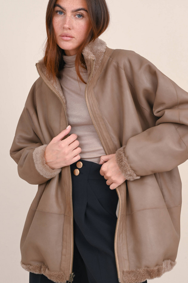 Furry Wendejacke NIKI in Taupe