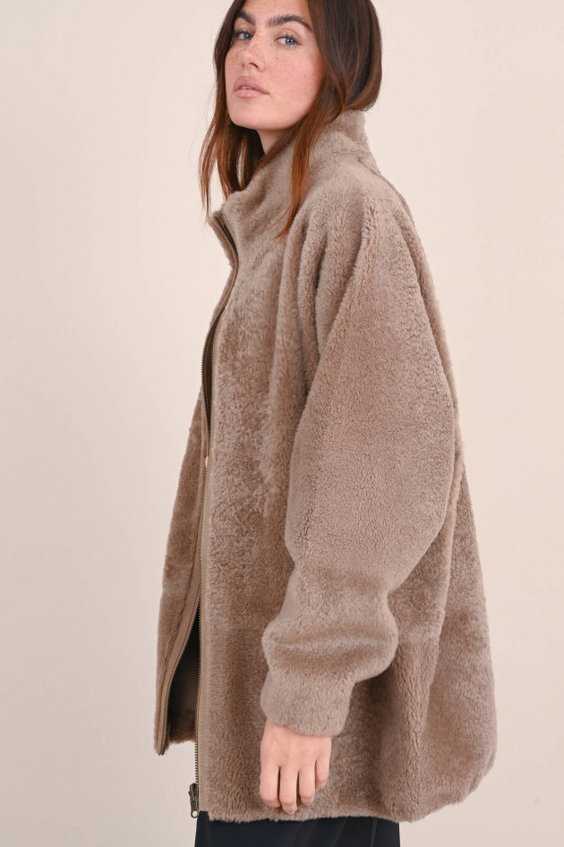 Furry Wendejacke NIKI in Taupe