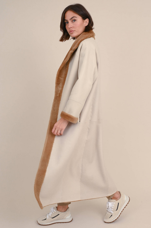 Furry Wende Lammfellmantel ELDA in Camel/Ecru