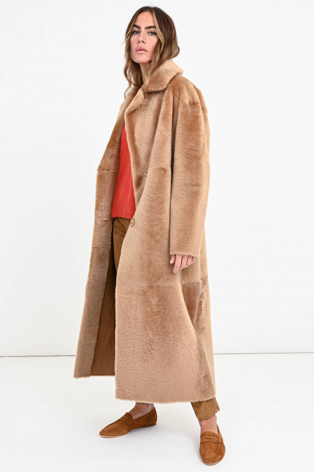 Furry Wende-Lammfellmantel ELINA in Camel