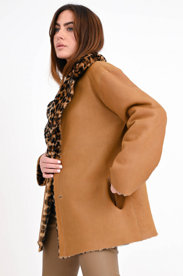 Furry Wendejacke ELINA mit Leo Optik in Camel/Schwarz