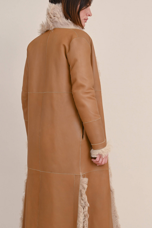 Furry Wendemantel MARLENE in Camel/Beige
