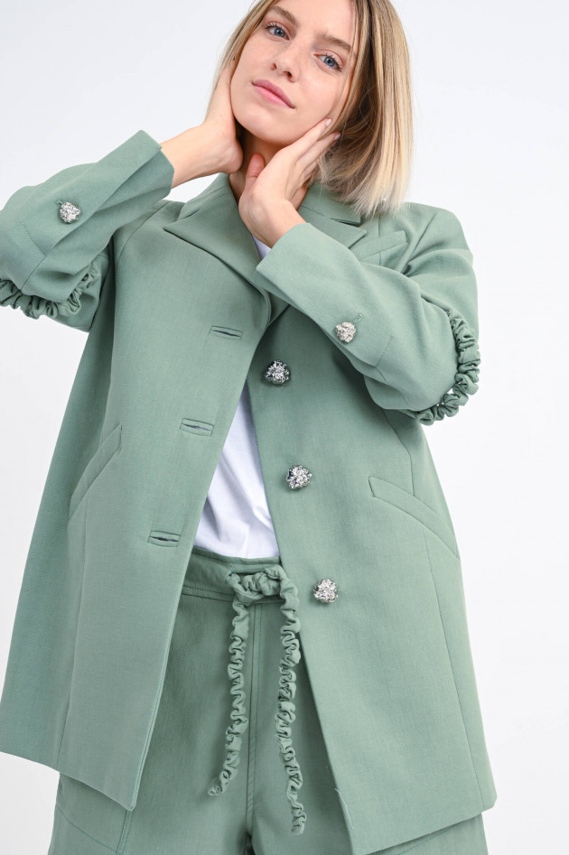 Ganni Oversized Blazer aus Anzugstoff in Salbei