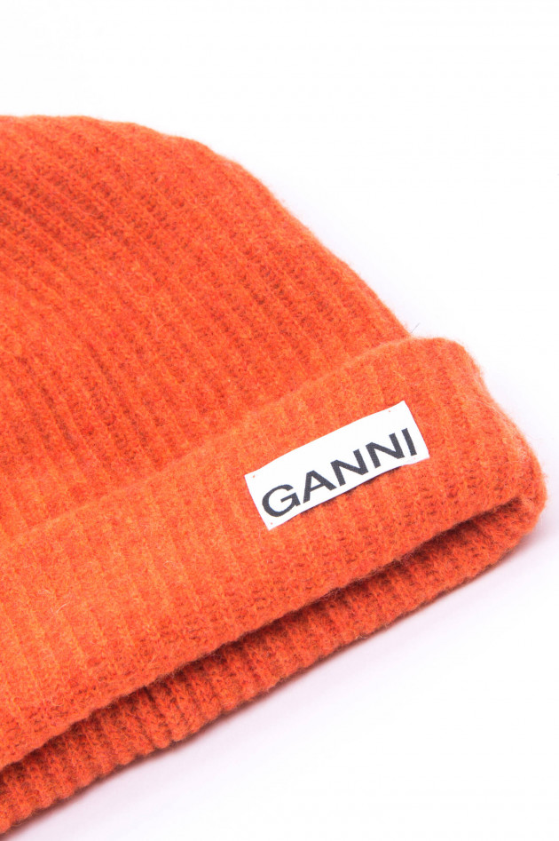 Ganni Beanie mit Logo-Patch in Rot-Orange
