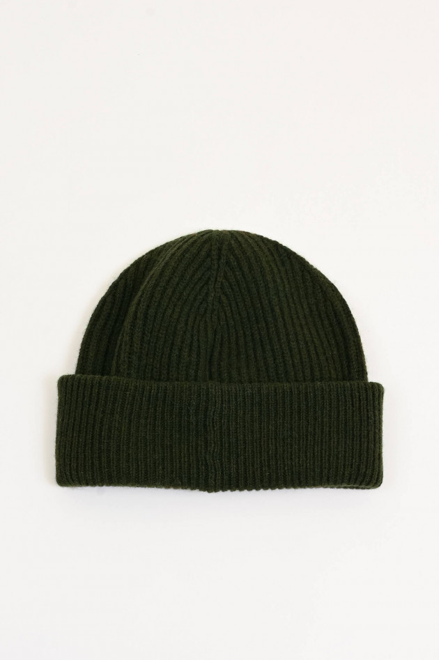 Ganni Rippstrick Beanie in Olivgrün