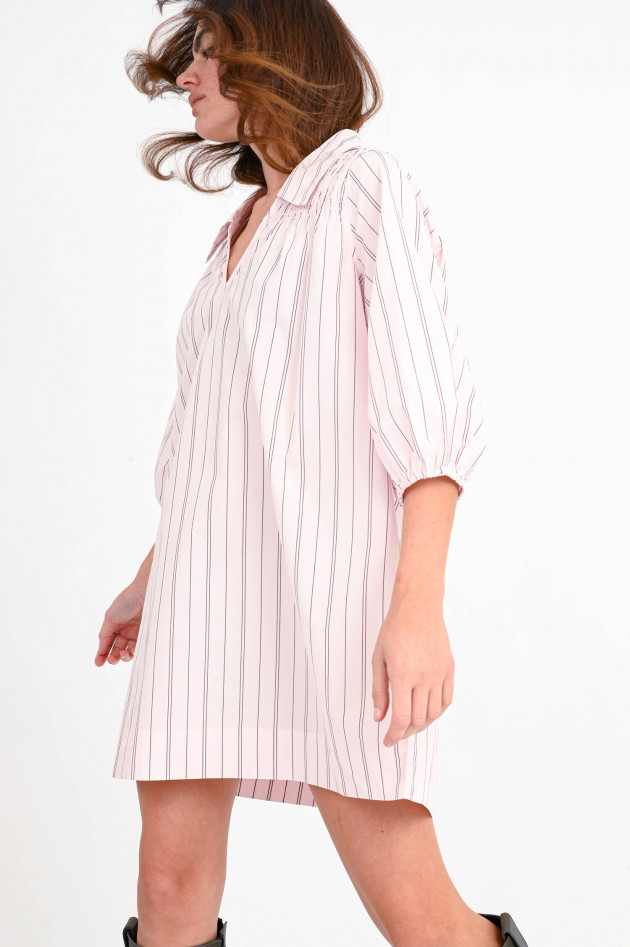 Ganni Mini-Blusenkleid mit Streifen in Rosa/Violett