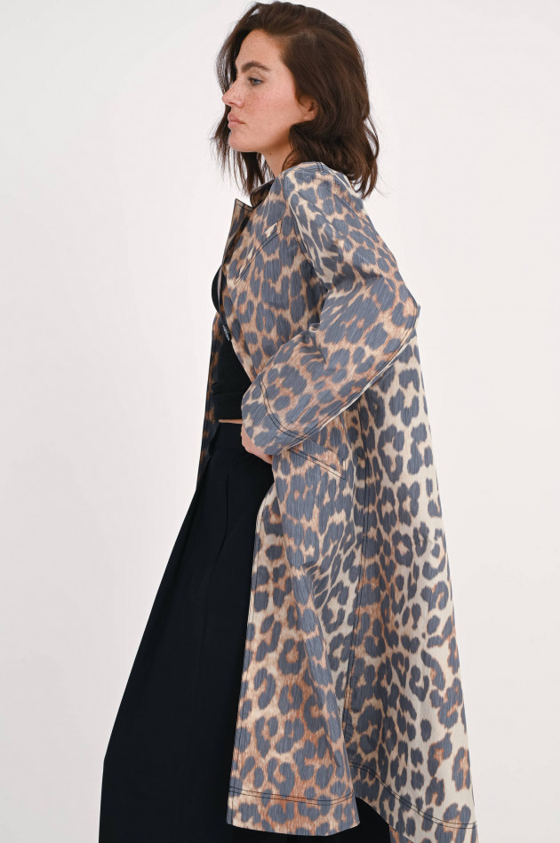 Ganni Mantel mit Leoparden Print in Braun