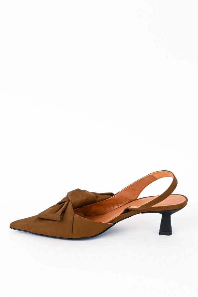 Ganni Slingback-Pumps in Braun