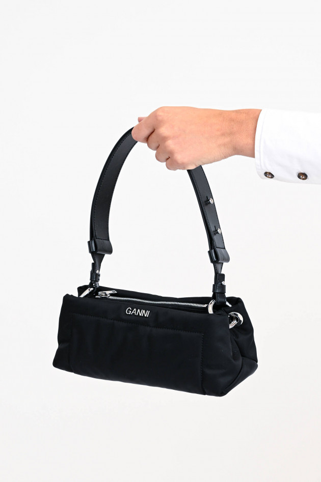 Ganni Mini-Baguettetasche in Schwarz