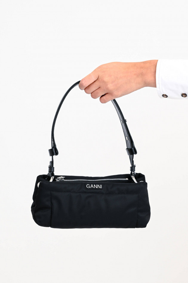 Ganni Mini-Baguettetasche in Schwarz