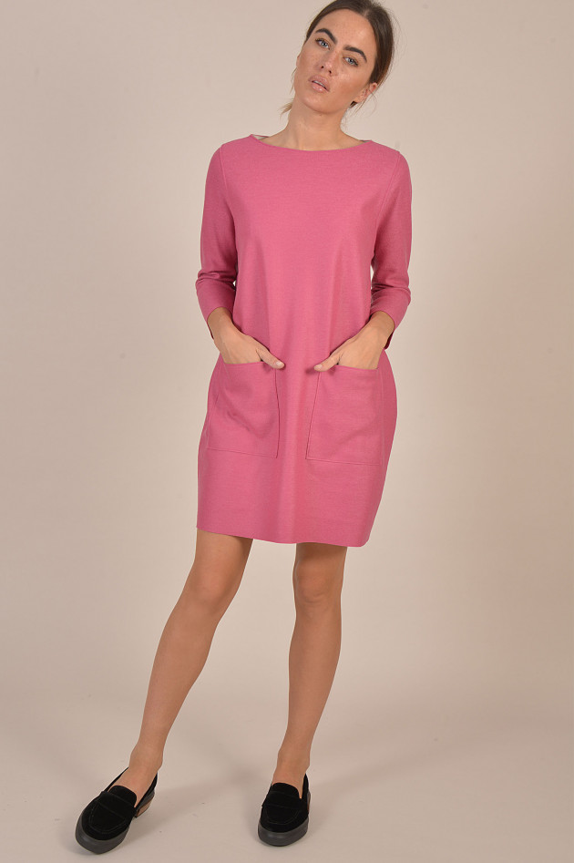 Harris Wharf London Kleid aus Wolle in Pink