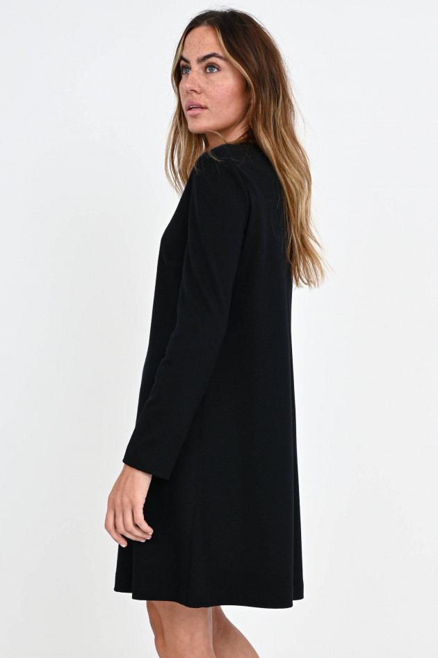 Harris Wharf London Kleid mit leichter A-Form in Schwarz