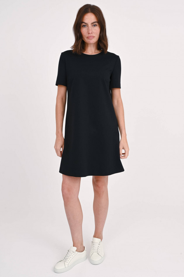 Harris Wharf London Gerades Kleid in Schwarz
