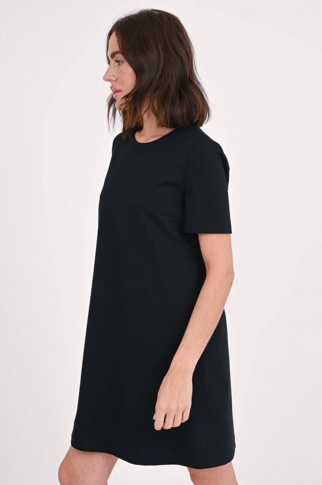 Harris Wharf London Gerades Kleid in Schwarz