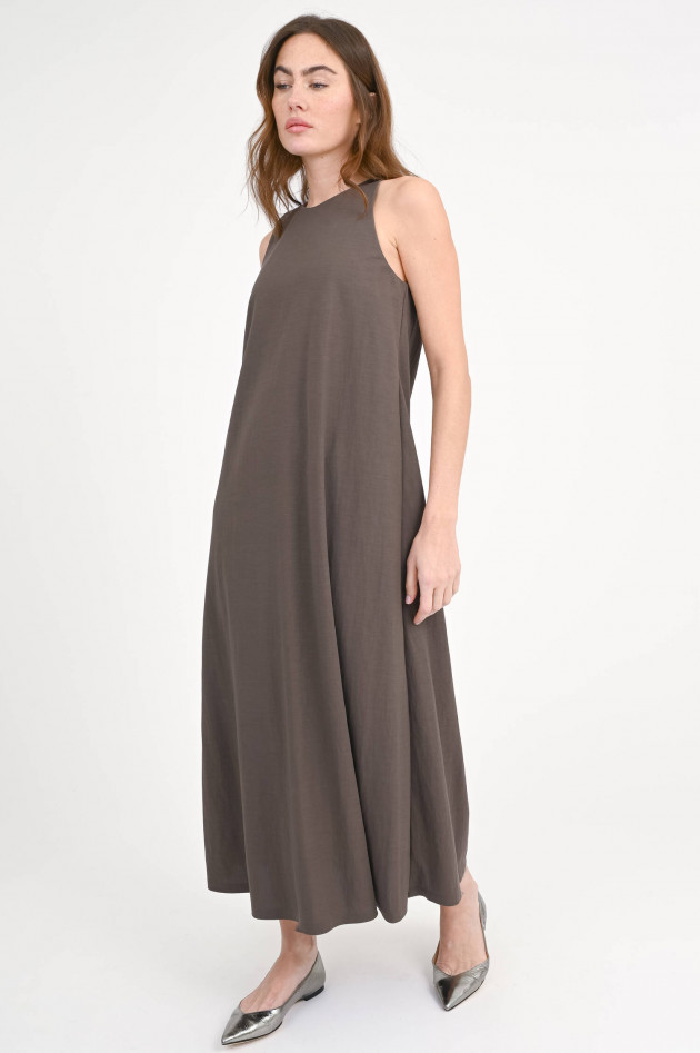 Harris Wharf London Halter-Neck Kleid in Ebony Grey