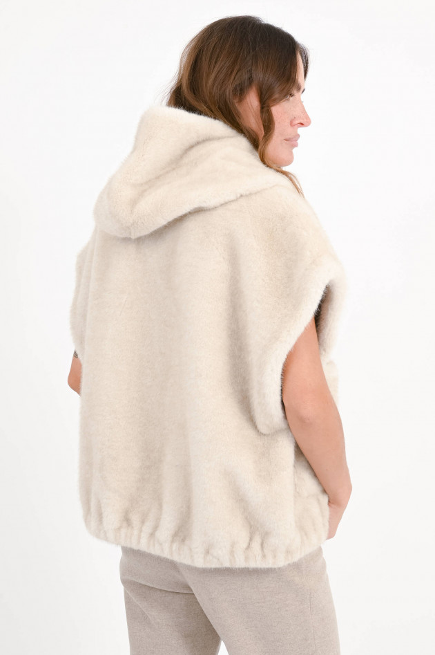 Hemisphere Weste aus Fellimitat in Beige