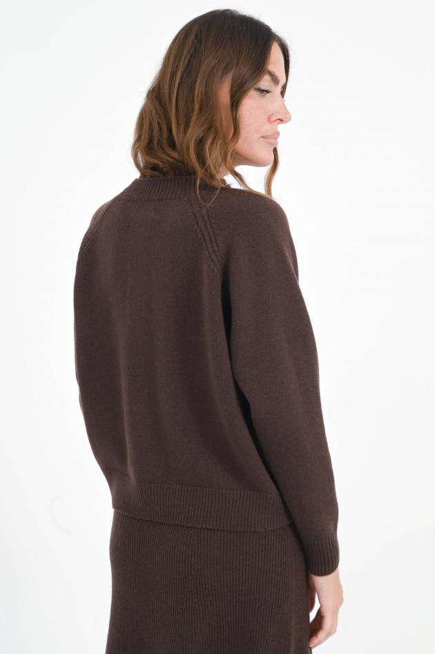 Hemisphere Strickjacke mit Raglanärmel in Bitter Chocolate