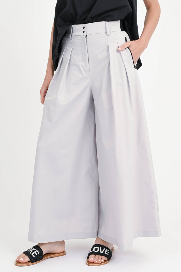 Herno Wide-Leg Hose mit Bundfalten in Hellgrau