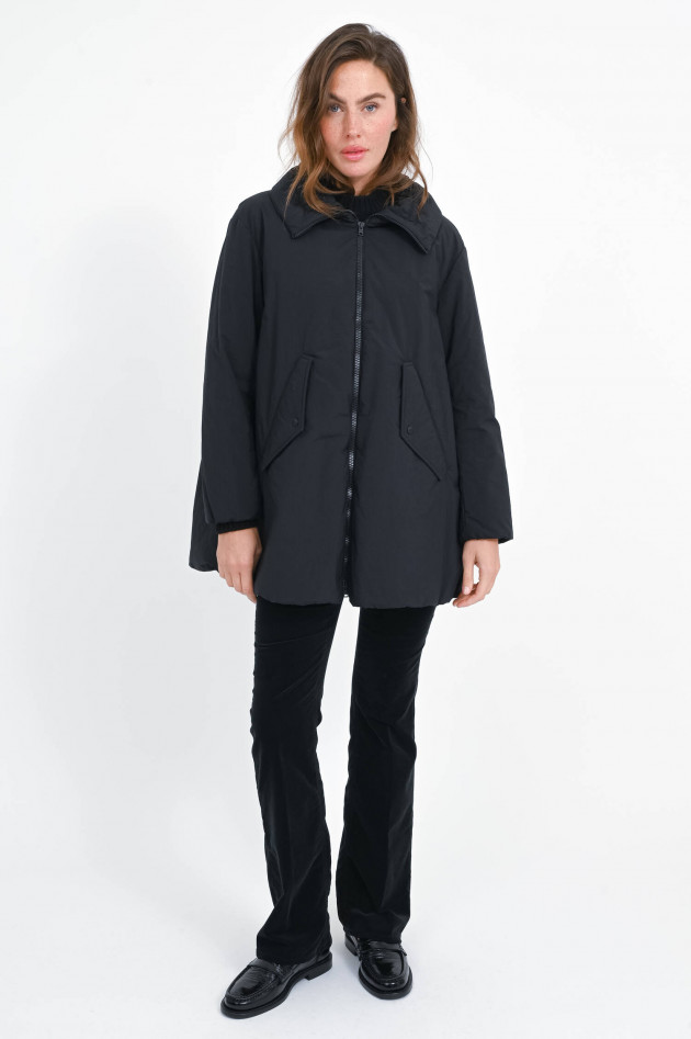 Herno Windbreaker mit stylischem Kragen in Black