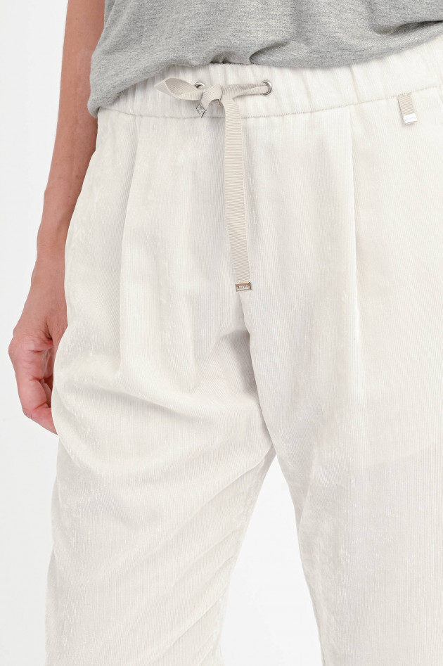 Herno Samt-Hose mit dezentem Glitzer in Creme