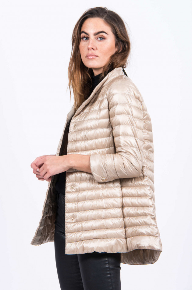 Herno Lange Daunenjacke in Beige