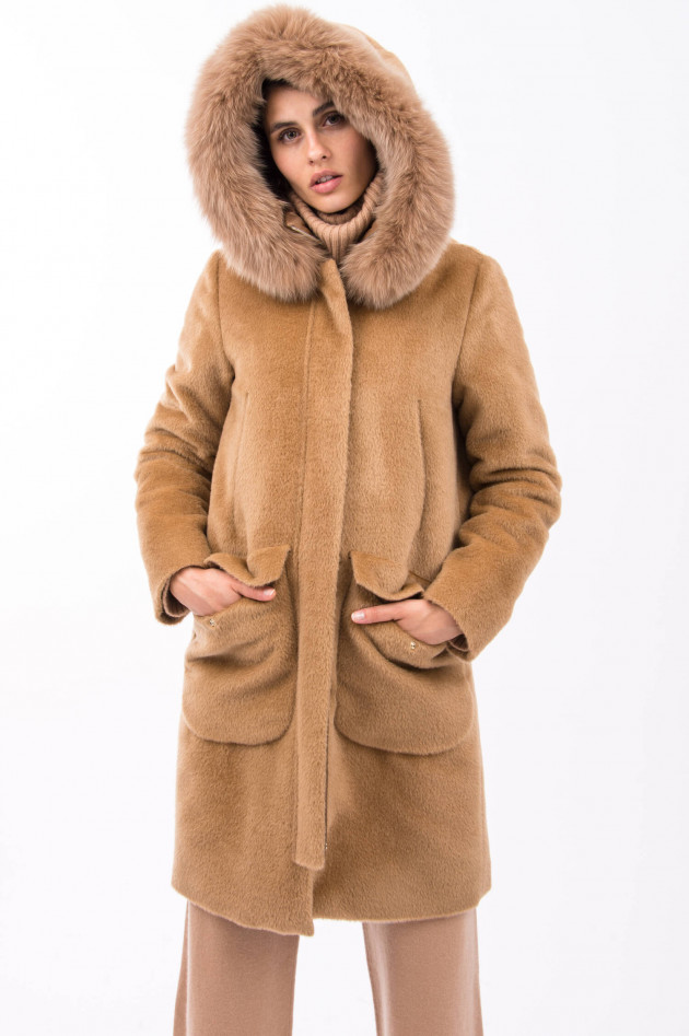 Herno Jacke mit Pelzkragen in Camel