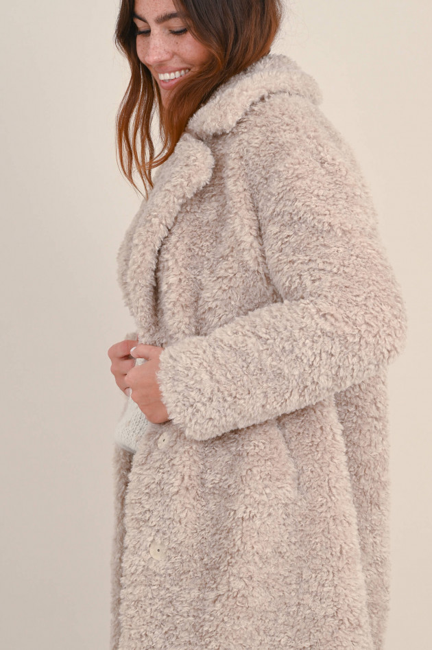 Herno Curly Faux-Fur Mantel in Beige