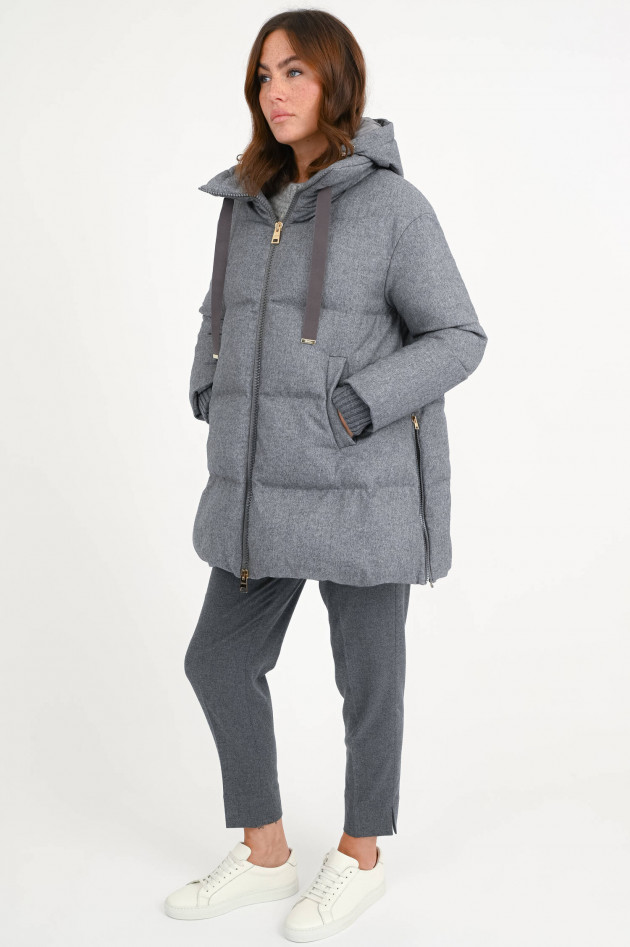 Herno  Steppmantel aus Seide-Cashmere-Mix in Grau