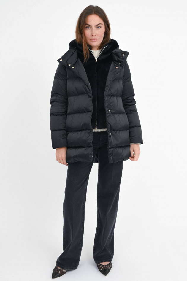 Herno Hybrid Jacke mit Kunstfelleinsatz in Schwarz