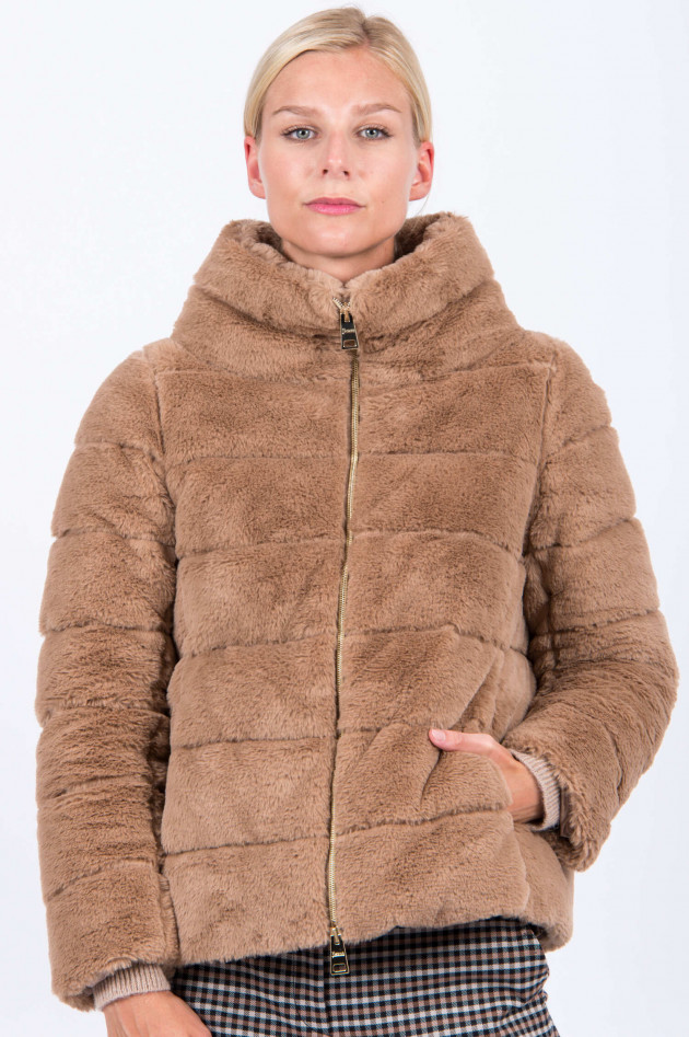 Herno Kunstpelz-Daunenjacke in Camel