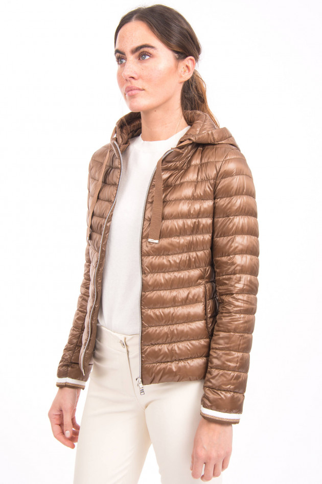 Herno Daunenjacke mit Kapuze in Nougat