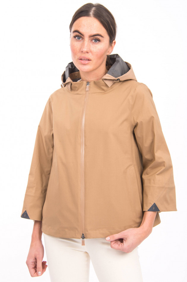 Herno Ausgestellte Jacke in Camel