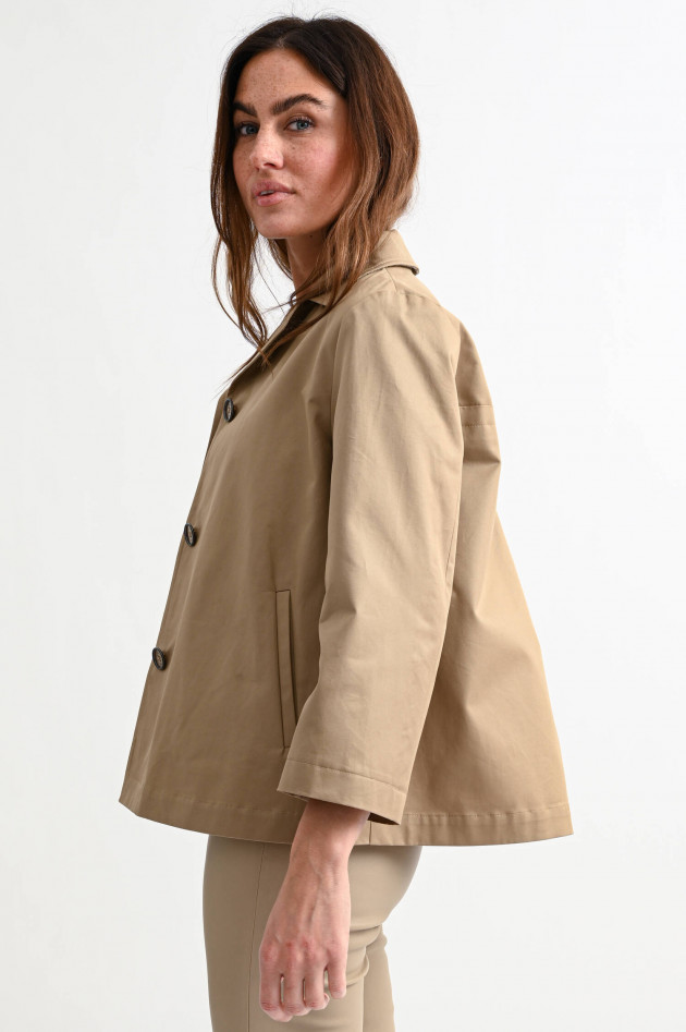 Herno Ausgesteltle Jacke mit Falten in Camel
