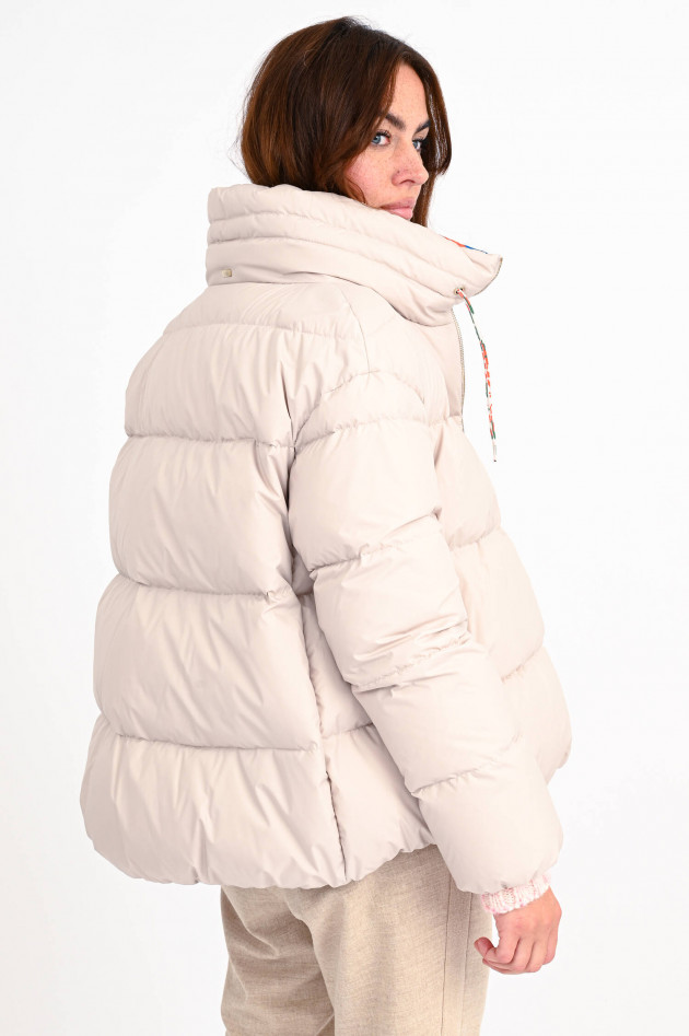 Herno Daunenjacke mit buntem Innenfutter in Creme