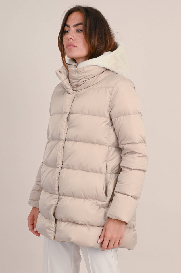 Herno Daunenjacke mit Faux Fur in Beige