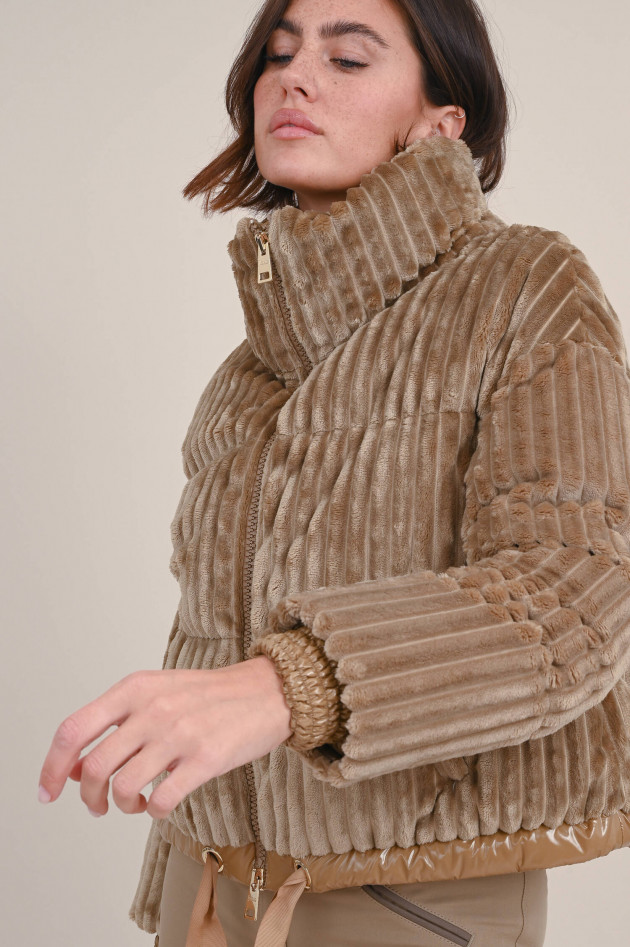 Herno Velvet Daunenjacke in Camel