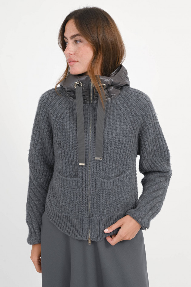 Herno Strickjacke mit Dauneneinsatz und Kapuze in Antra