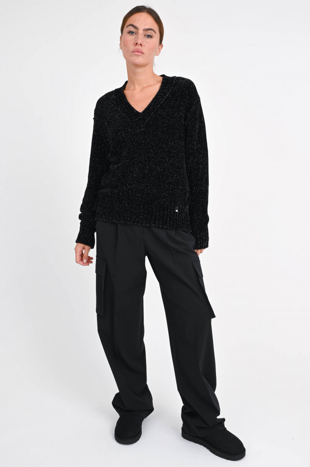 Herno Weicher Pullover mit V-Ausschnitt in Schwar/Silber