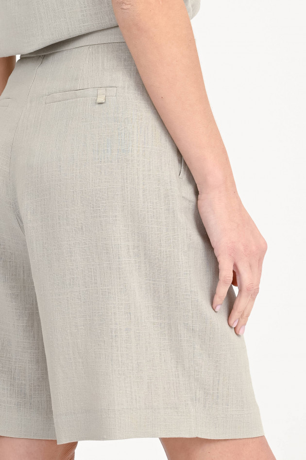 Herno Viskose-Leinen Bermuda in Strandbeige