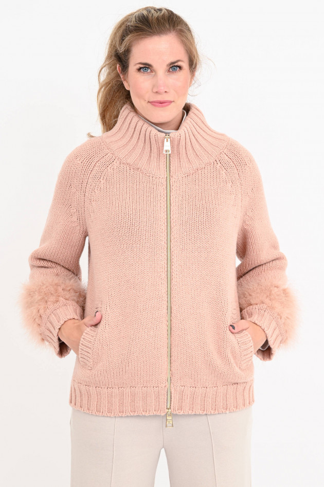 Herno Strickjacke mit Daunen-Details in Rosé