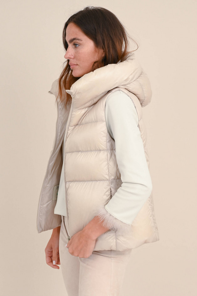 Herno ihtweight Daunengilet in Beige